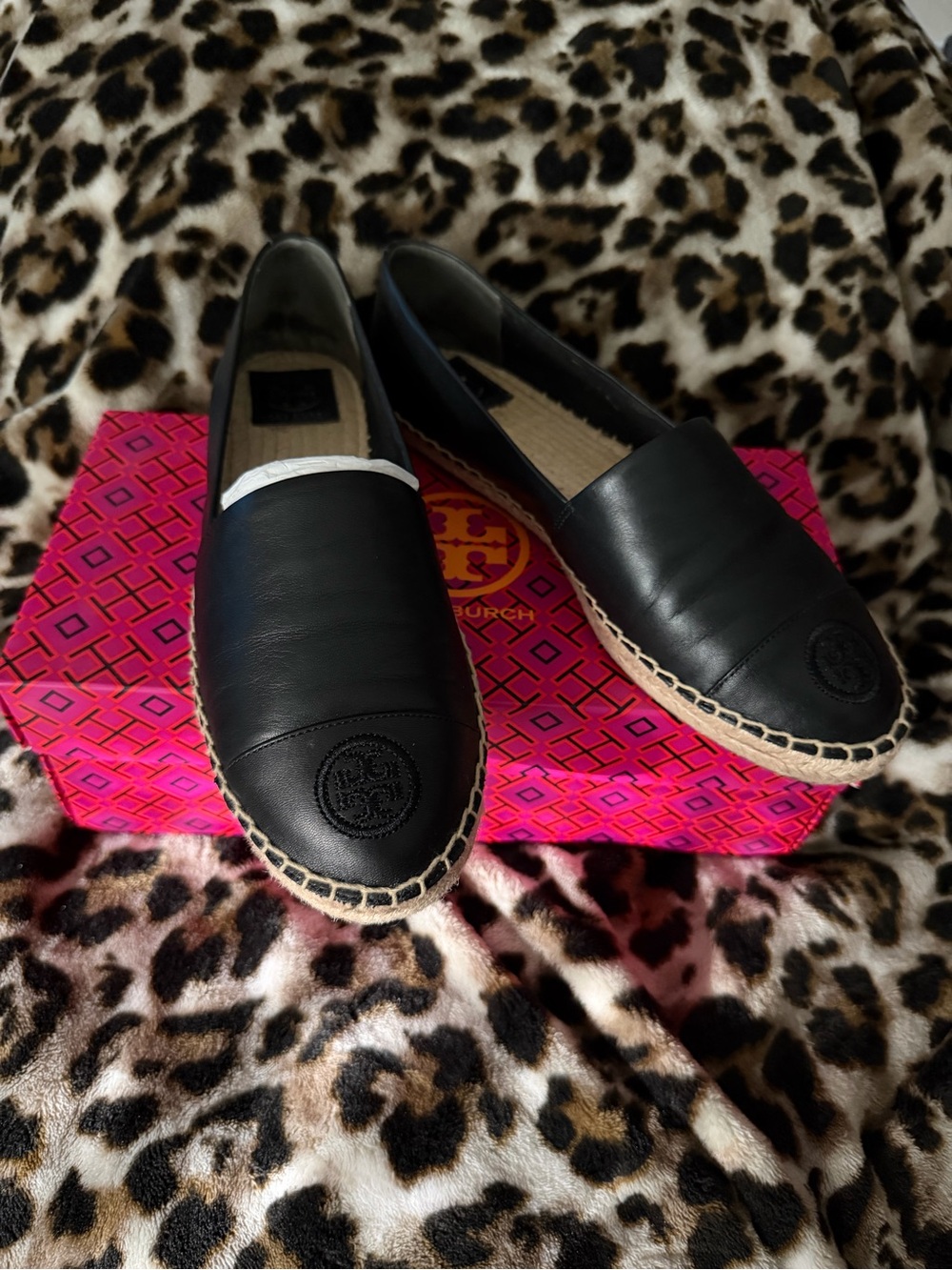Tory Burch Leather Espadrille Slip-On Loafers 🖤